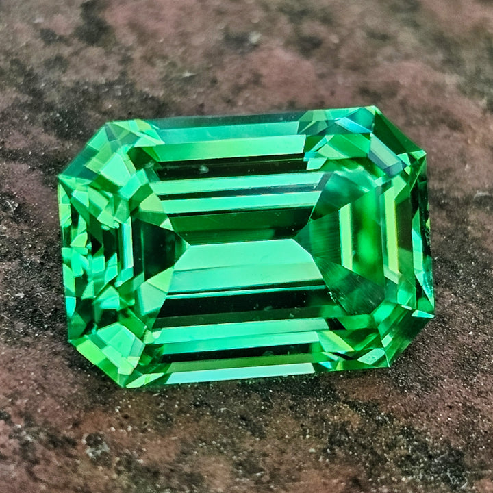 Djeva Green Lab Sapphire, Emerald Cut, 7.35 Carats