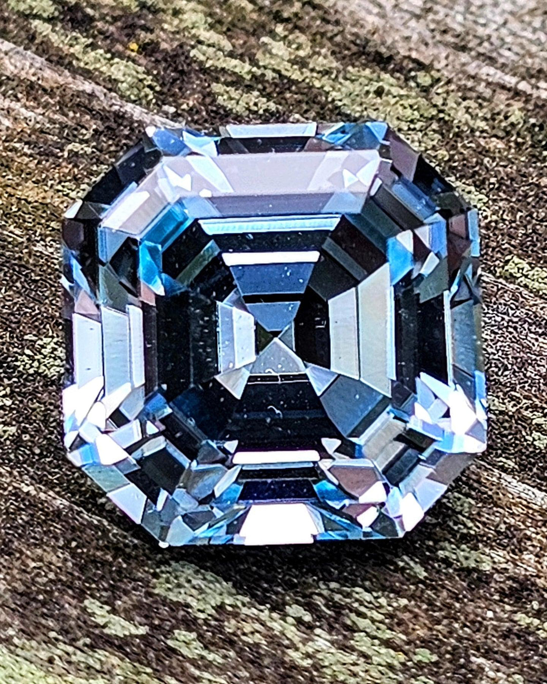 Aqua Blue Lab Sapphire, Ascher Cut, 7.45 Carats - DJEVA