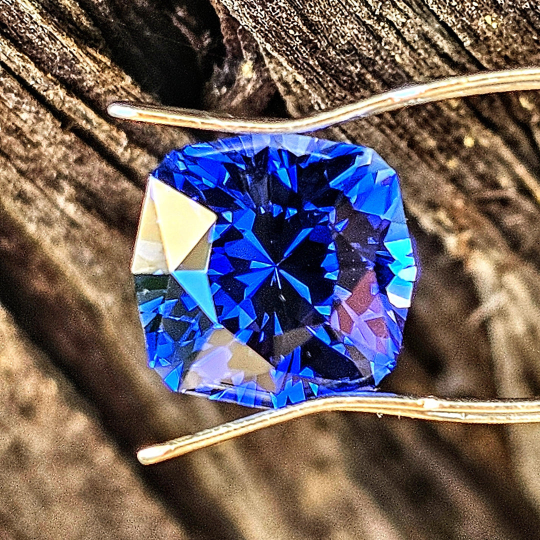 Blue Czochralski Lab Sapphire, House Of Sylas Cushion Cut, 8.3 Carats - DJEVA