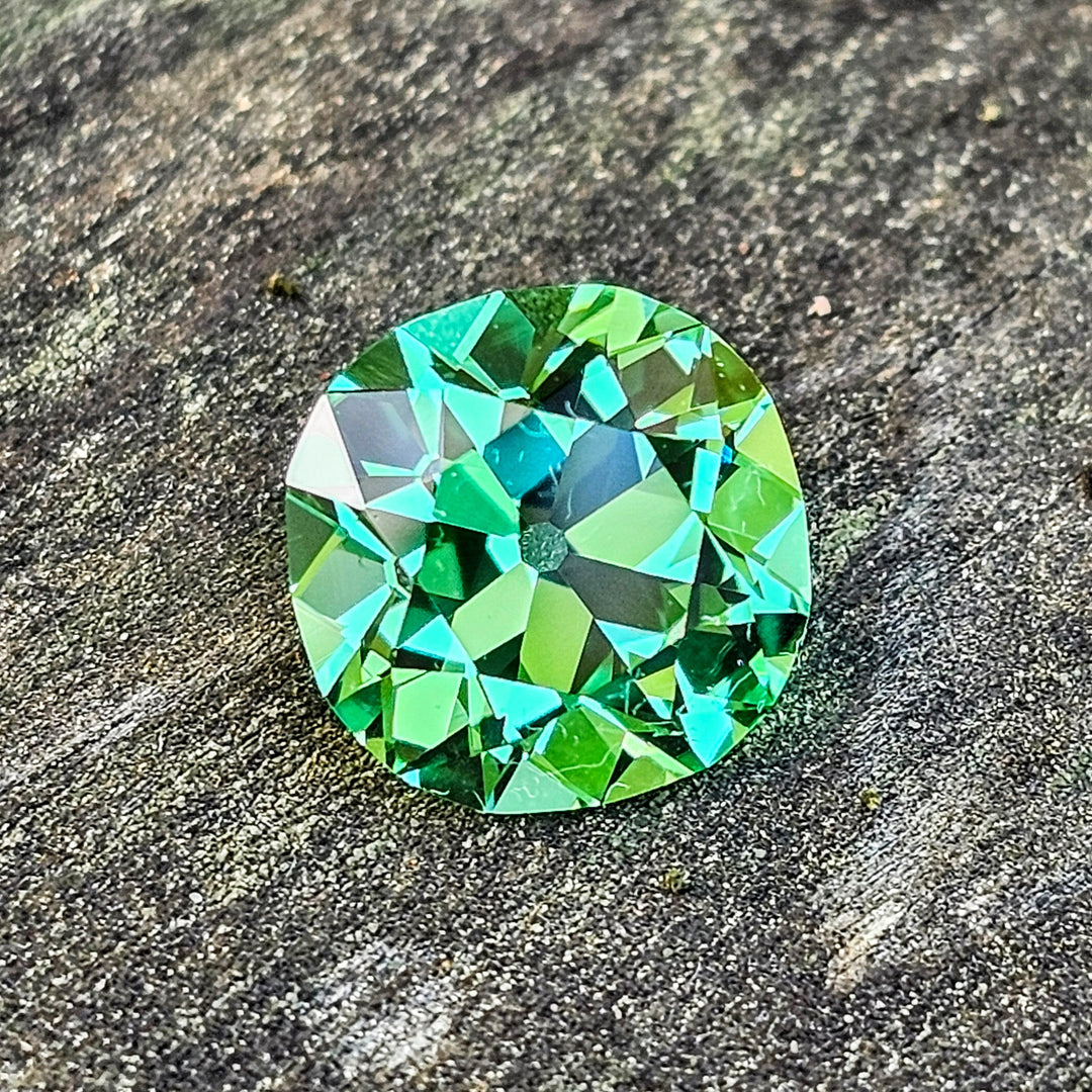 Djeva Green Lab Sapphire, Antique Cushion Cut, 4.07 Carats - DJEVA