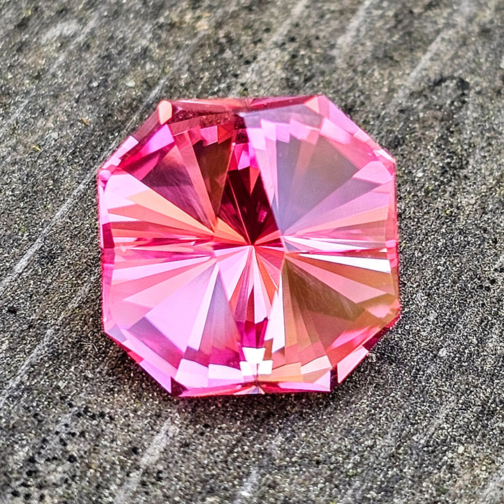 Fire Padparadscha Lab Sapphire, Tessellation Cut, 10.99 Carats - DJEVA
