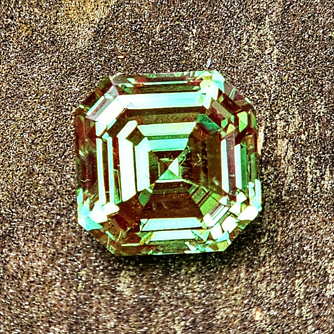 Green and Red Christmas Garnet, Asscher Cut, 8.12 Carats - DJEVA
