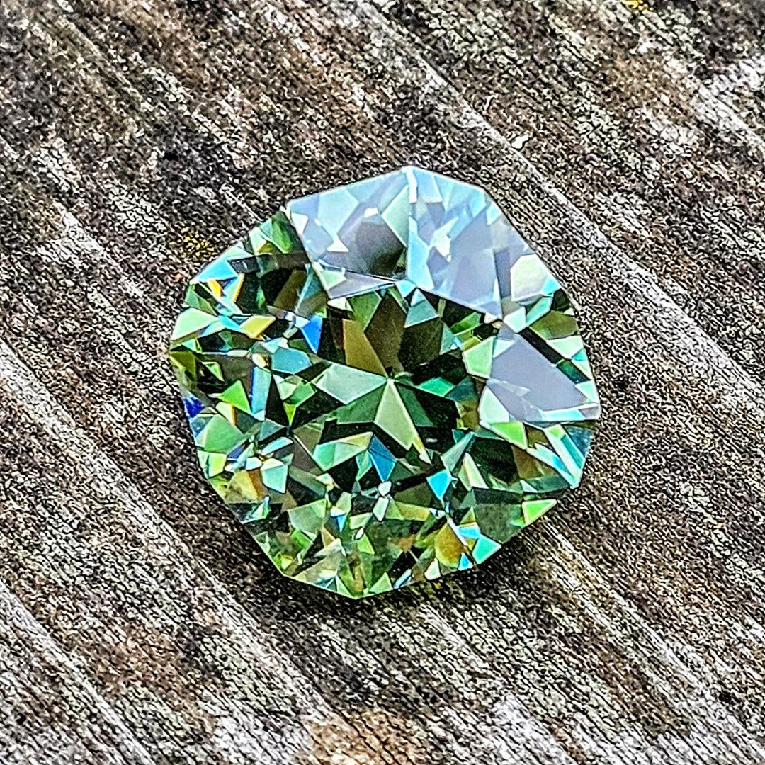 Green Lithium Tantalate, House Of Sylas Cushion Cut, 26.045 Carats - DJEVA