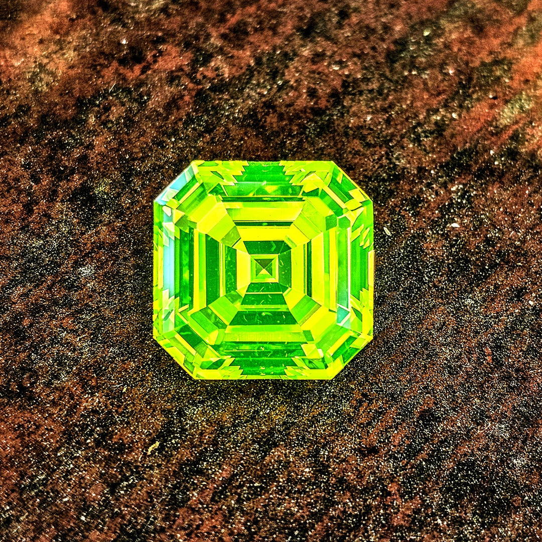 LuAG "ULTRA GREEN", Asscher Cut, 36.89 Carats - DJEVA