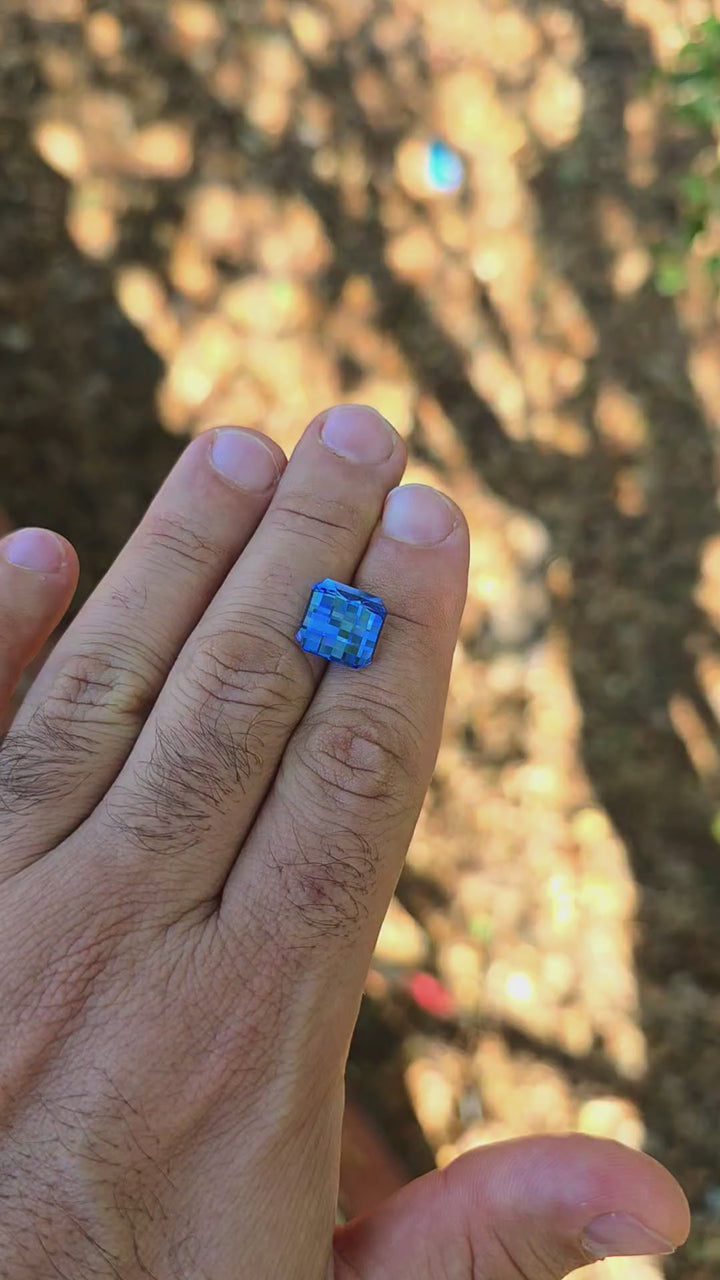 Vivid Blue Lab Spinel, Pixel Square Cut, 8.56 Carats