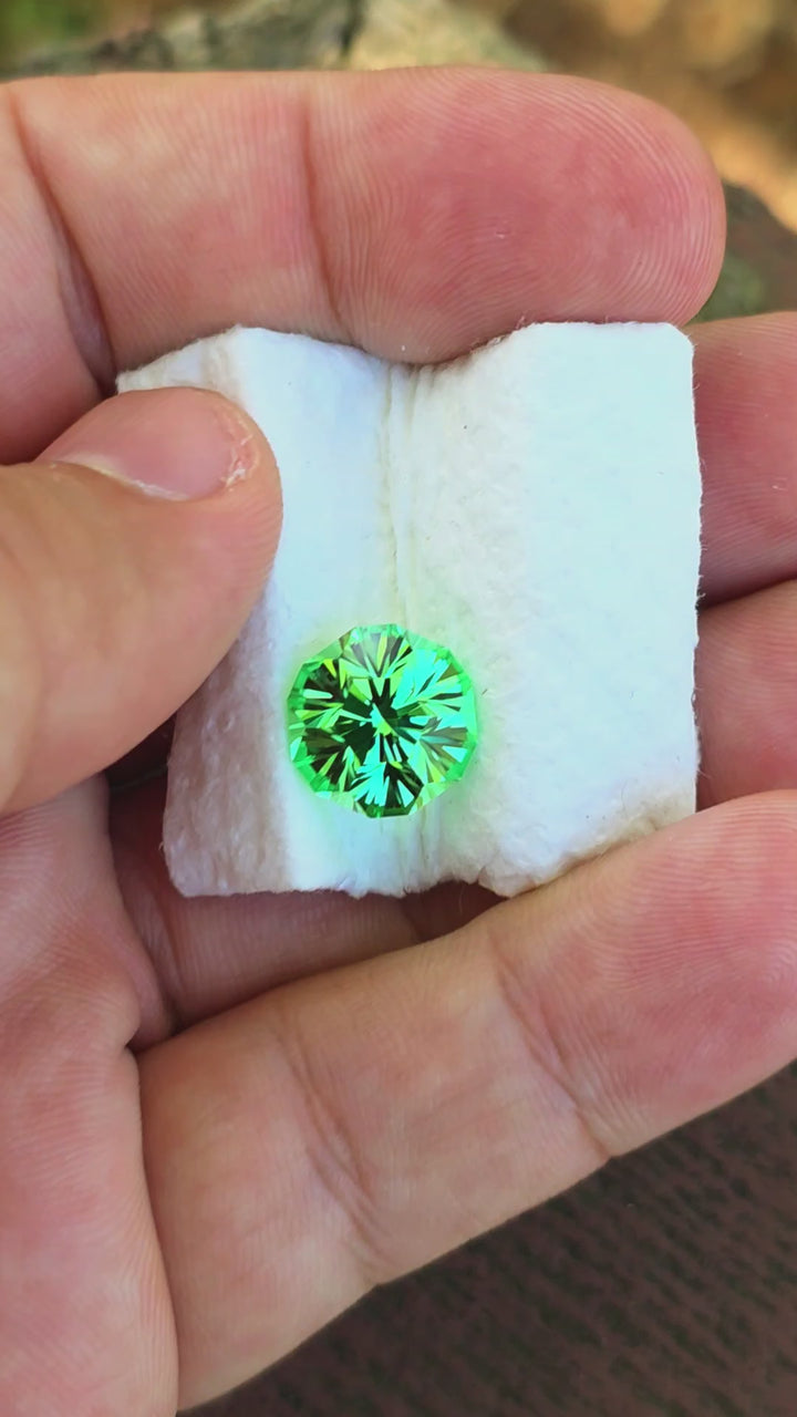 Djeva Green Lab Sapphire, Gnome's Geode Cut, 7.33 Carats