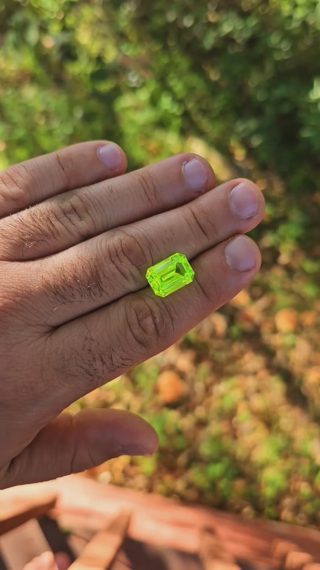 LuAG "ULTRA GREEN", Emerald Cut,  18 Carats