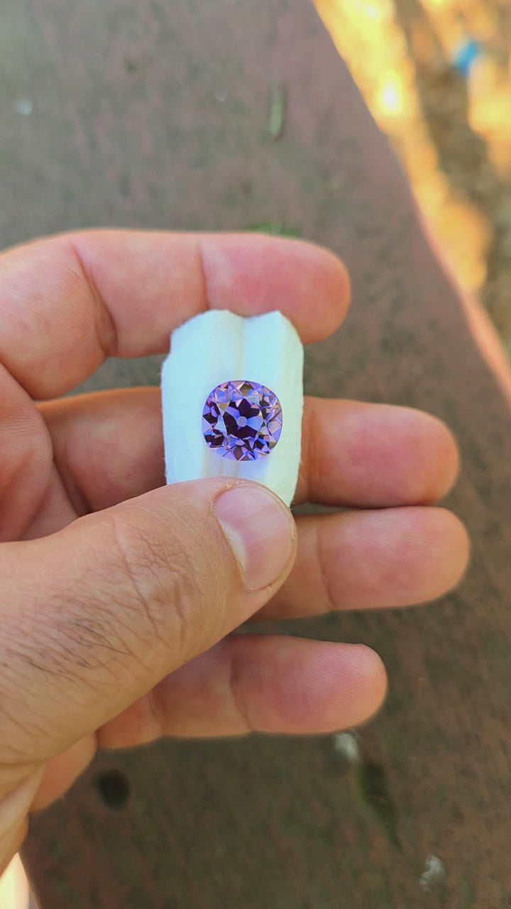 Light Purple Lab Sapphire, Antique Cushion Cut, 9.16 Carats