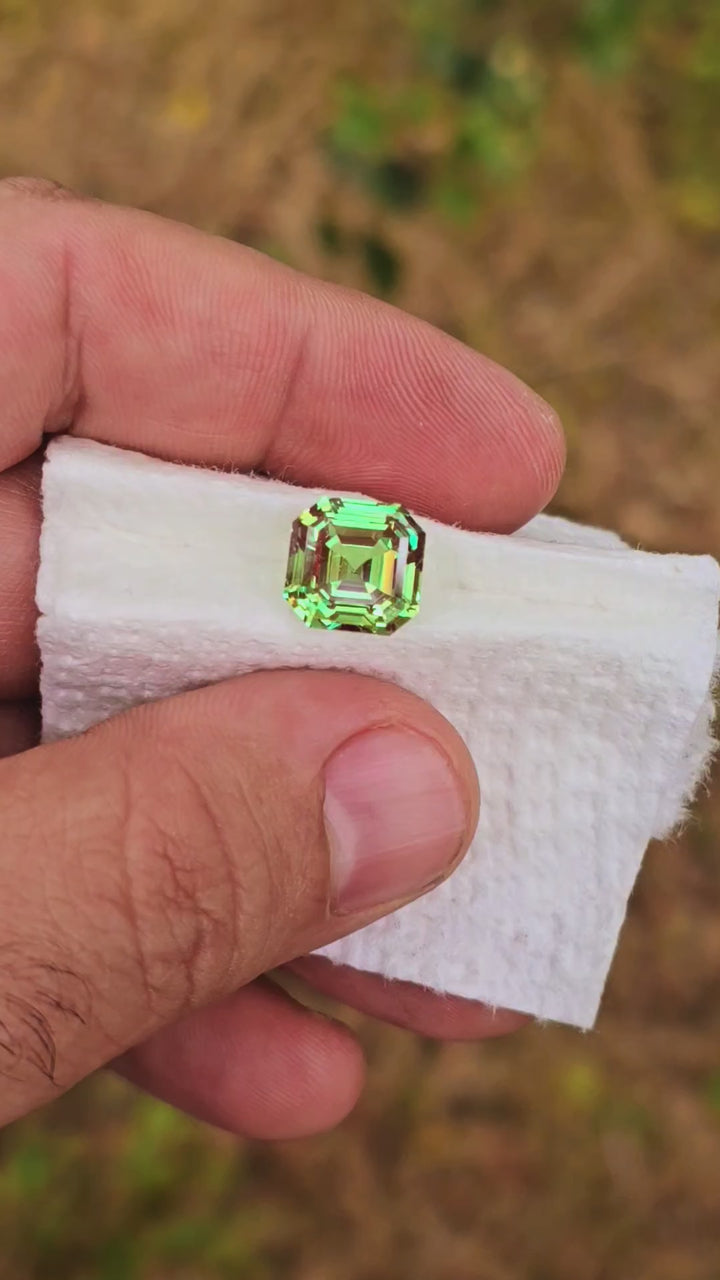 Czochralski Green and Red Christmas Garnet, Asscher Cut, 8.12 Carats