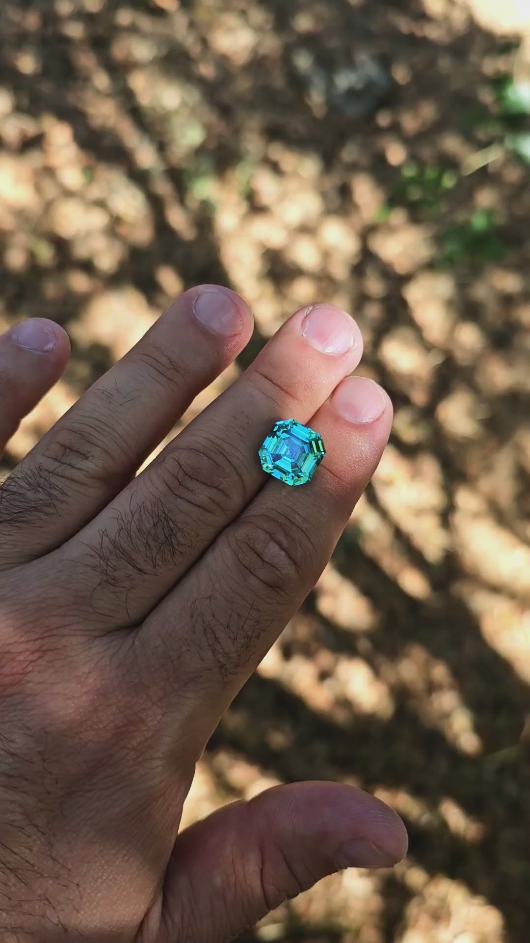 Teal "Paraiba" YAG, Asscher Cut, 14.85 Carats
