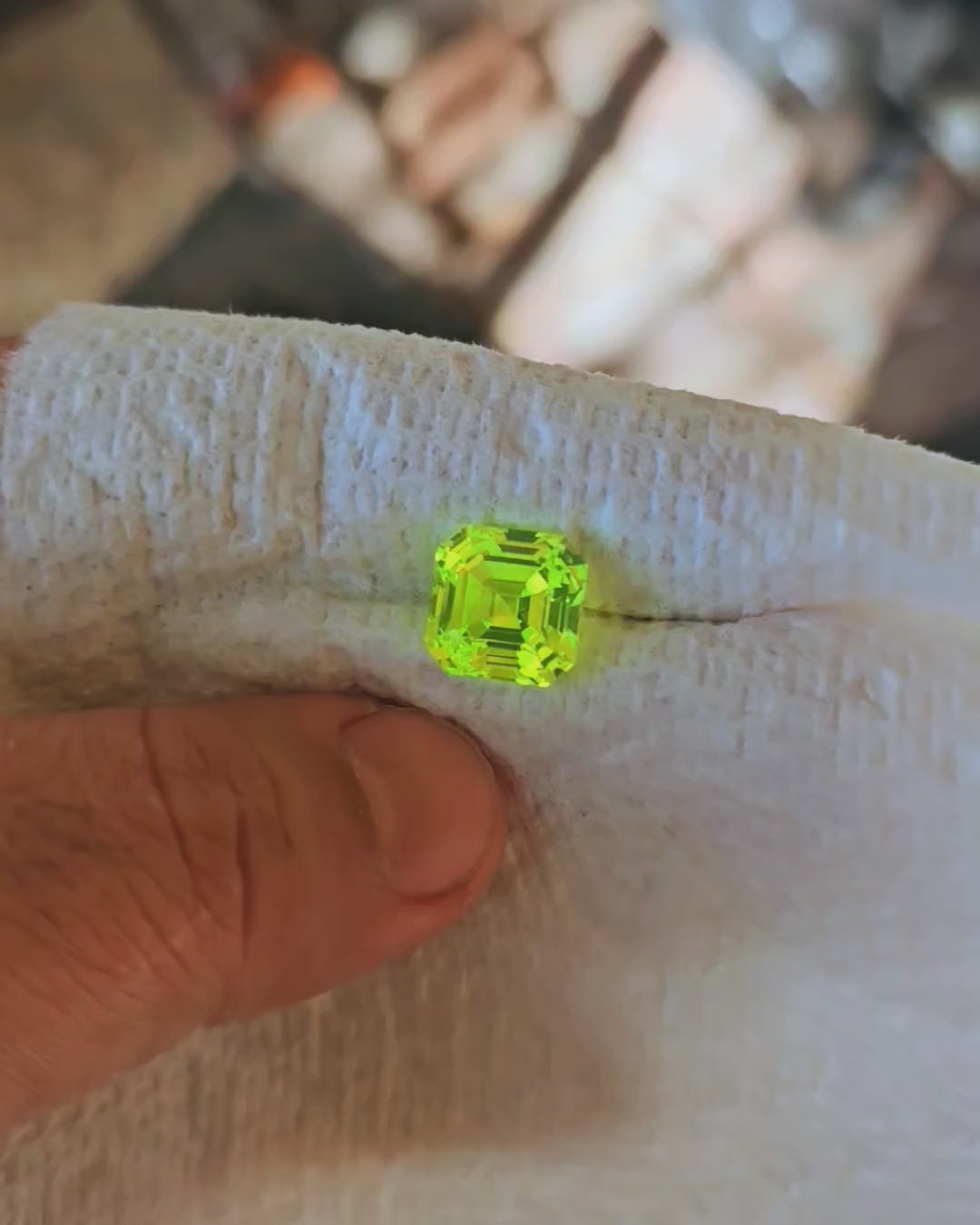 LuAG "ULTRA GREEN", Asscher Cut, 17.6 Carats