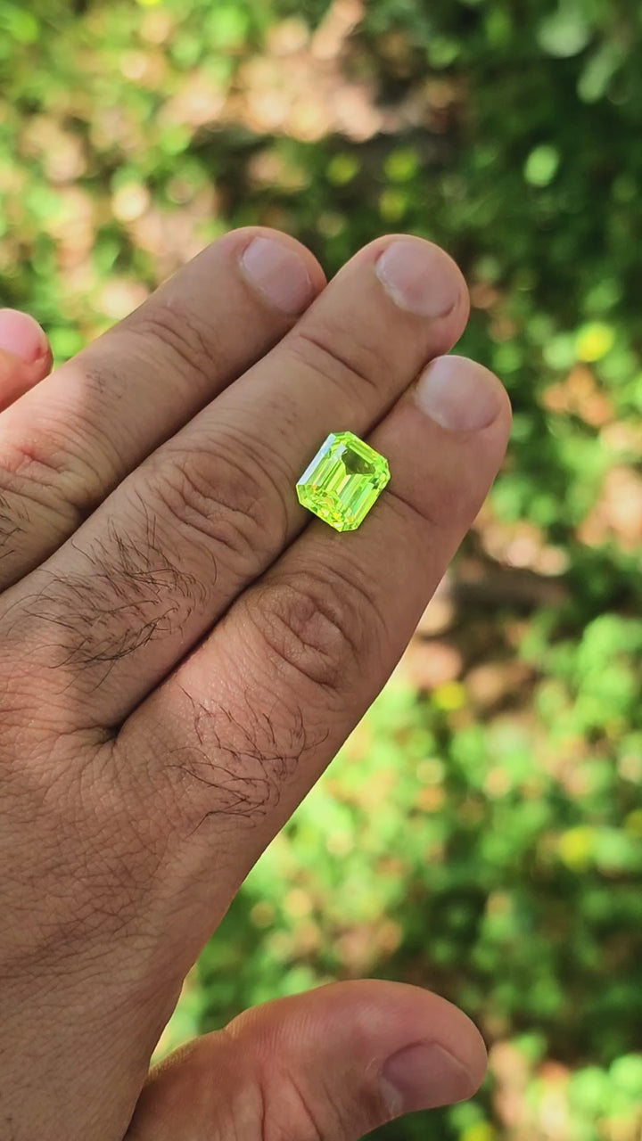 Green LuAG, Emerald Cut, 10.38 Carats