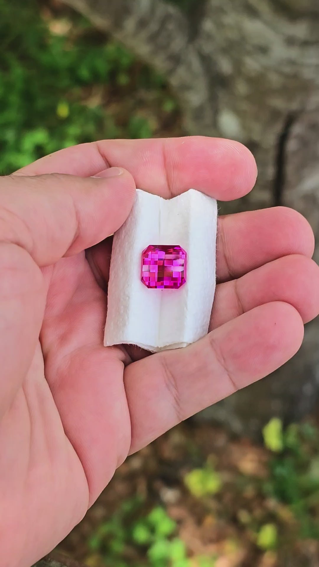 Neon Purple Lab Sapphire, Pixel Square Cut, 10.39 Carats