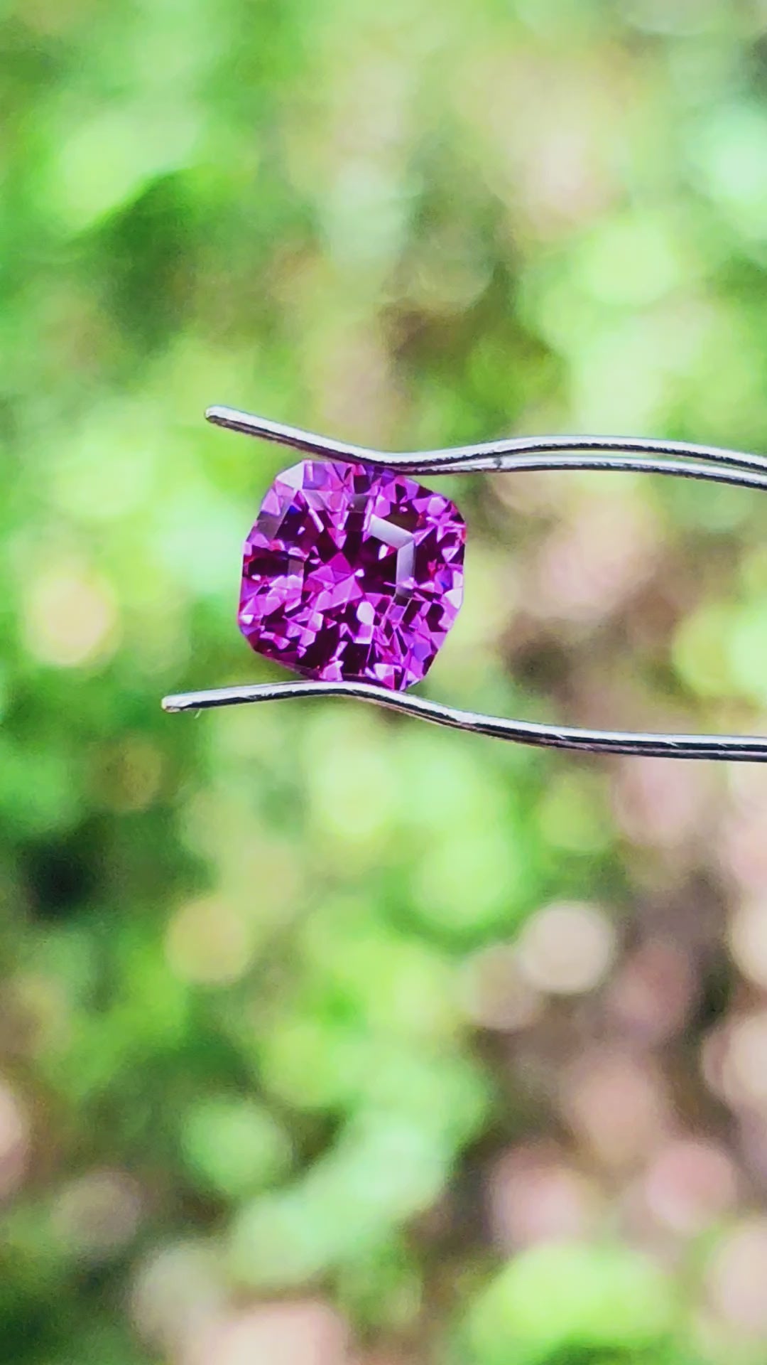 Vivid Lilac Czochralski Lab Spinel, House Of Sylas Cushion Cut, 3.5 Carats