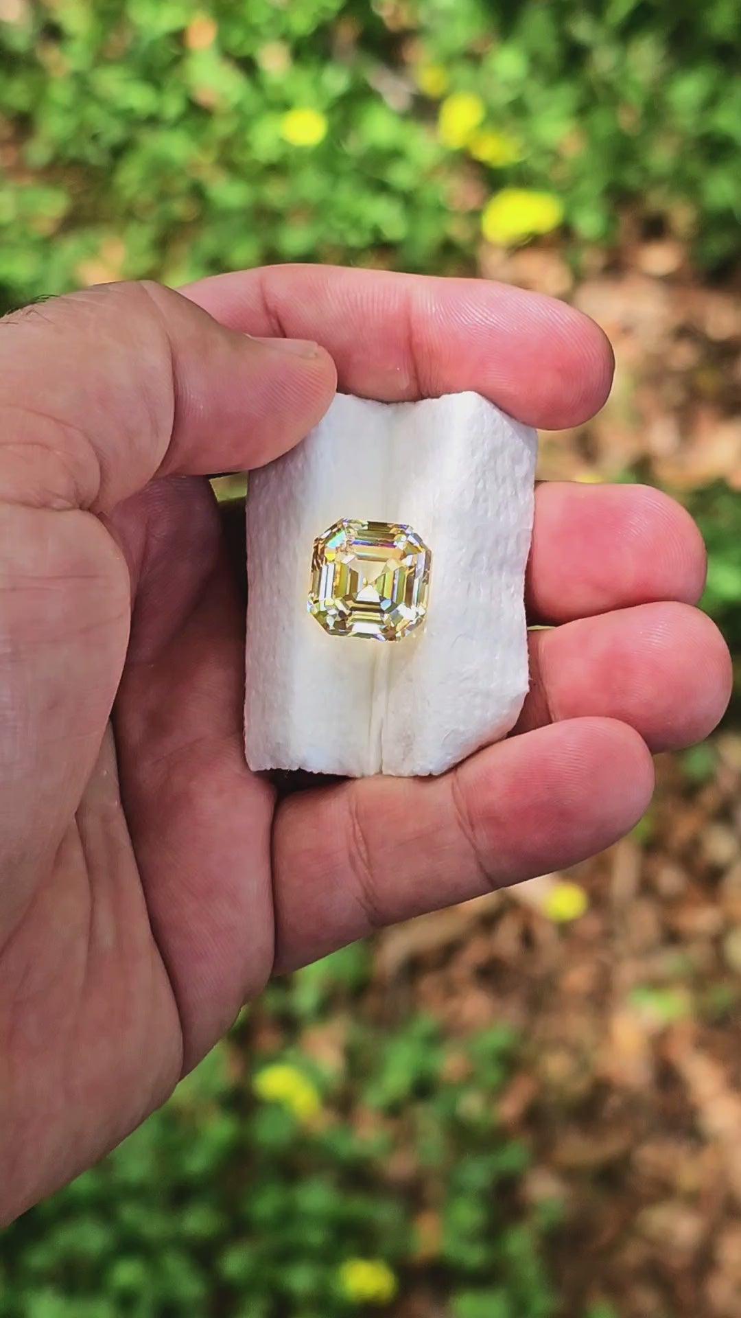 Experimental Samarium YAG, Asscher Cut, 23.20 Carats
