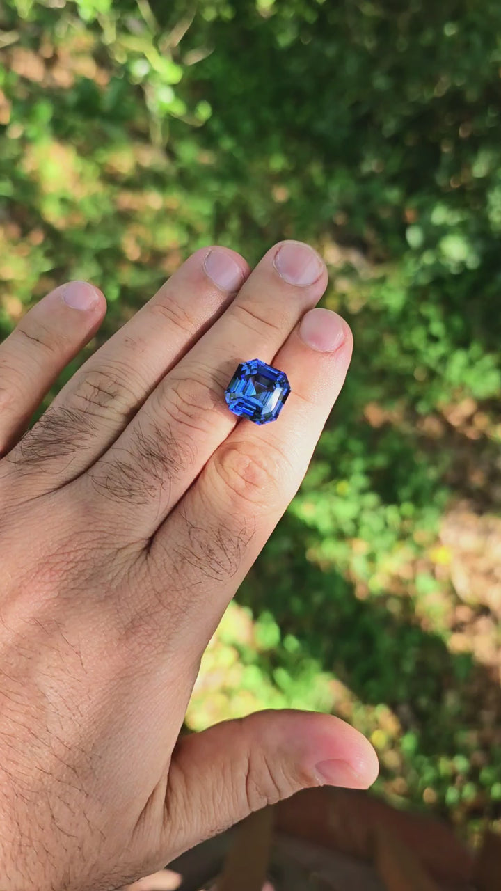 Blue Czochralski Lab Sapphire, Asscher Cut, 18.90 Carats