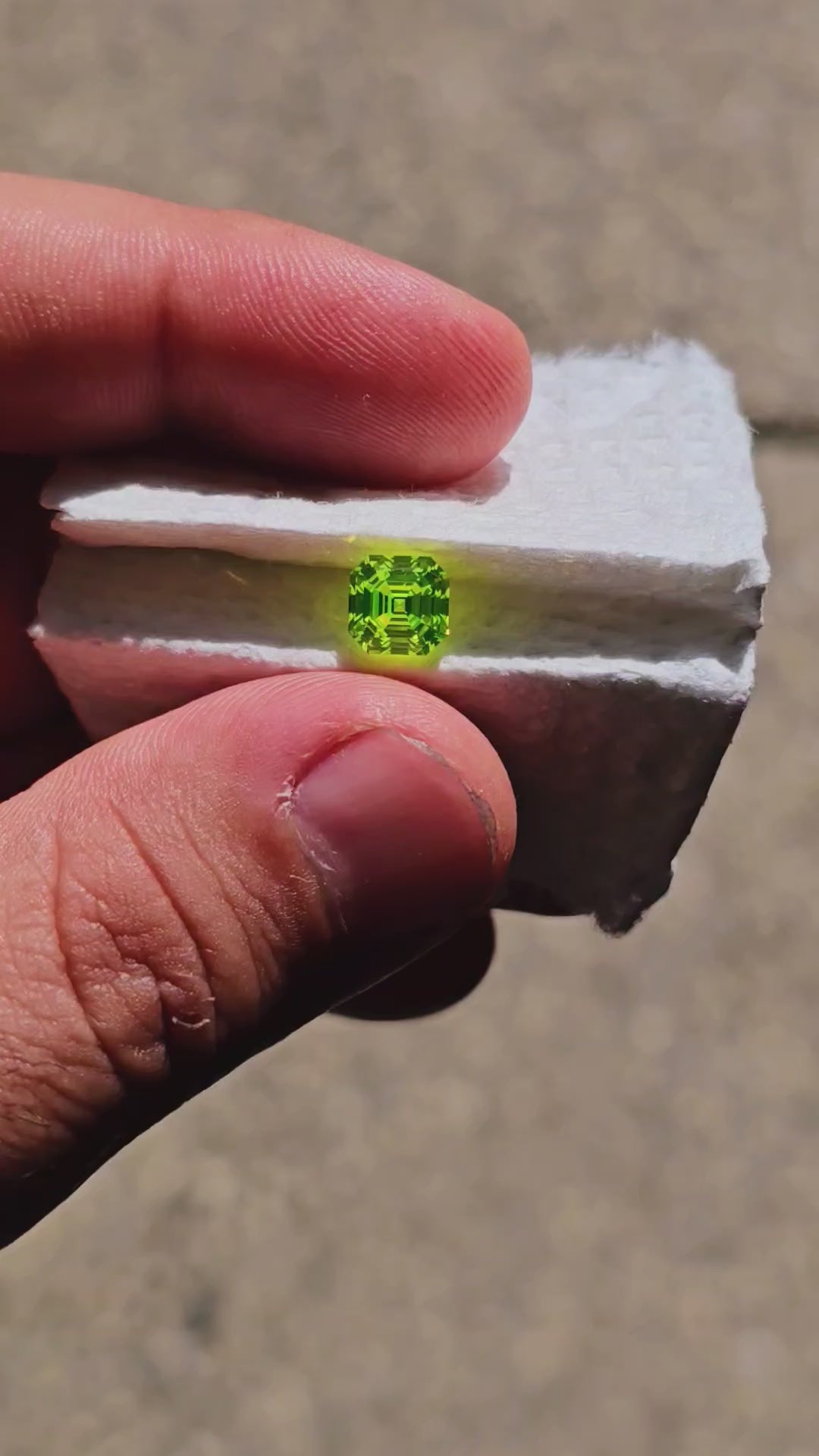 LuAG "ULTRA GREEN", Asscher Cut, 3.85 Carats