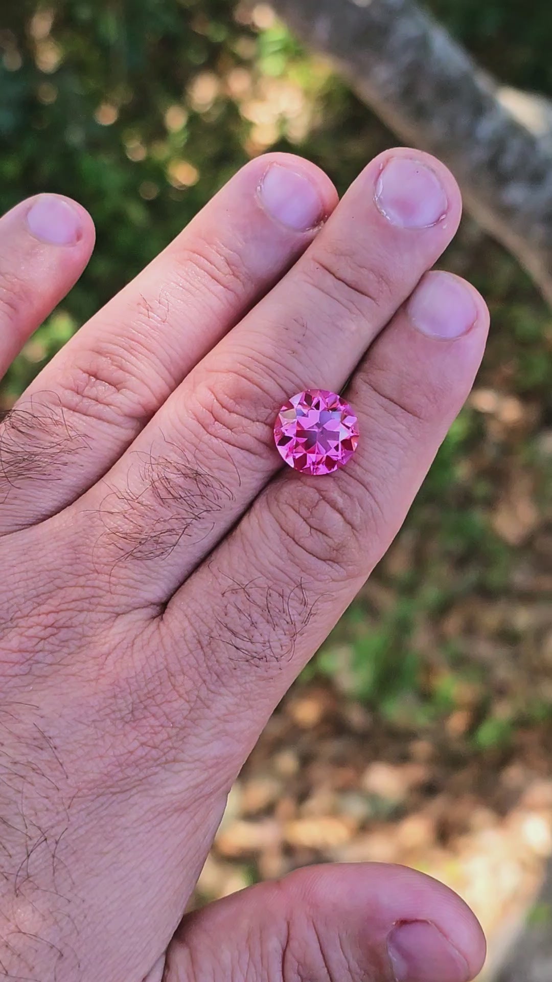 Fire Padparadscha Lab Sapphire, Traditional Round Brilliant Cut, 11.27 Carats