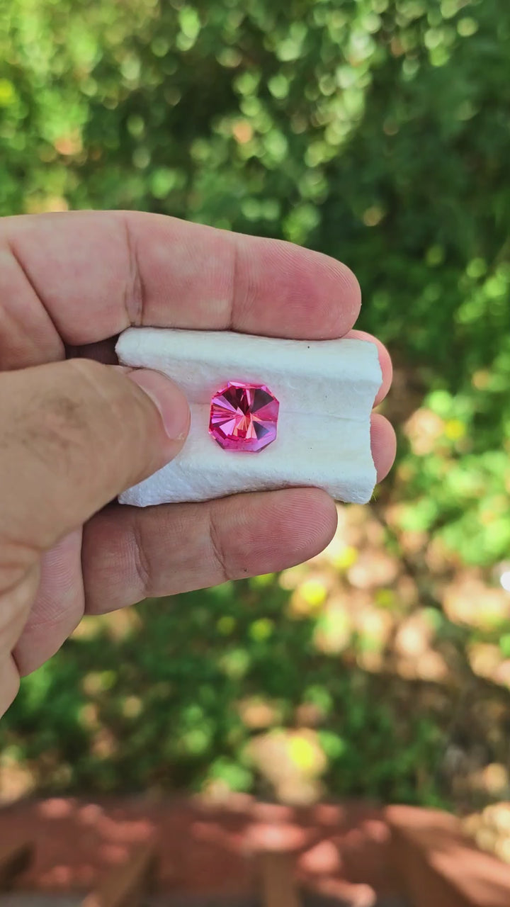 Fire Padparadscha Lab Sapphire, Tessellation Cut, 10.99 Carats