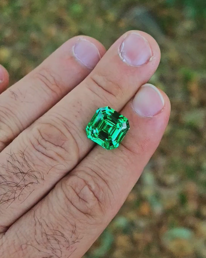Vivid Green Vanadium YAG, Asscher Cut, 15.96 Carats