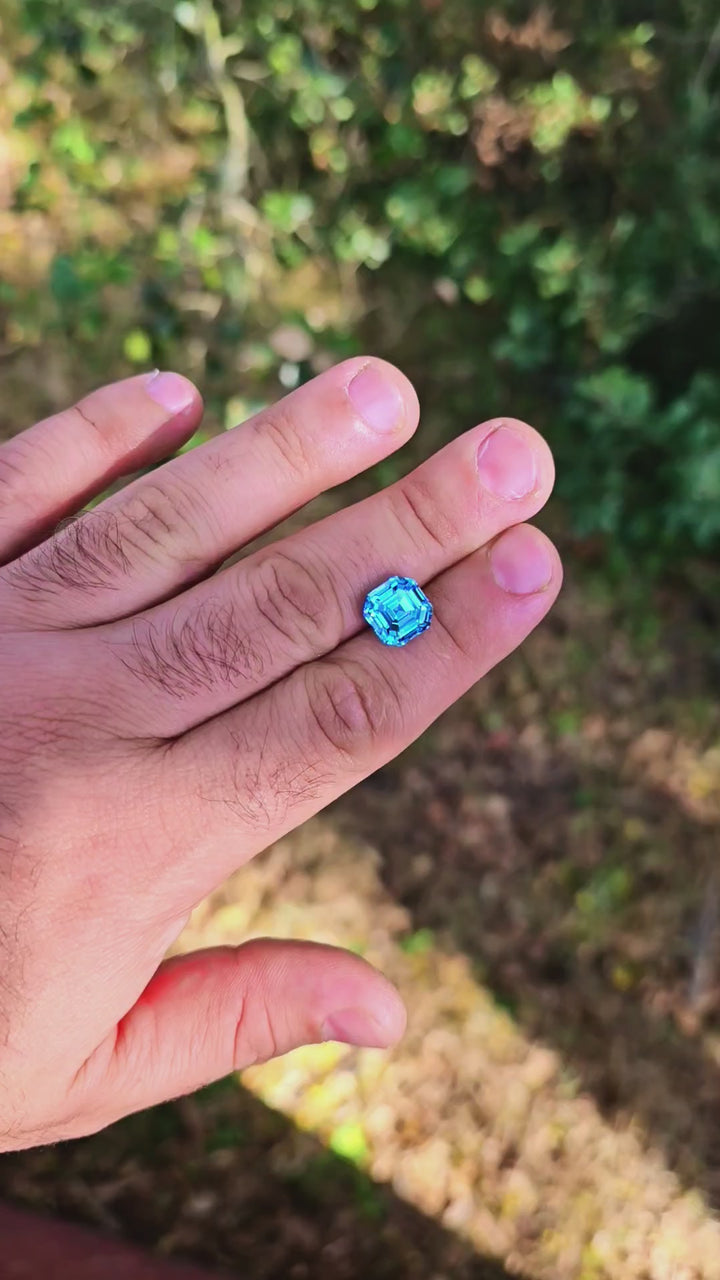 Blue Cobalt YAG, Asscher Cut, 8.34 Carats