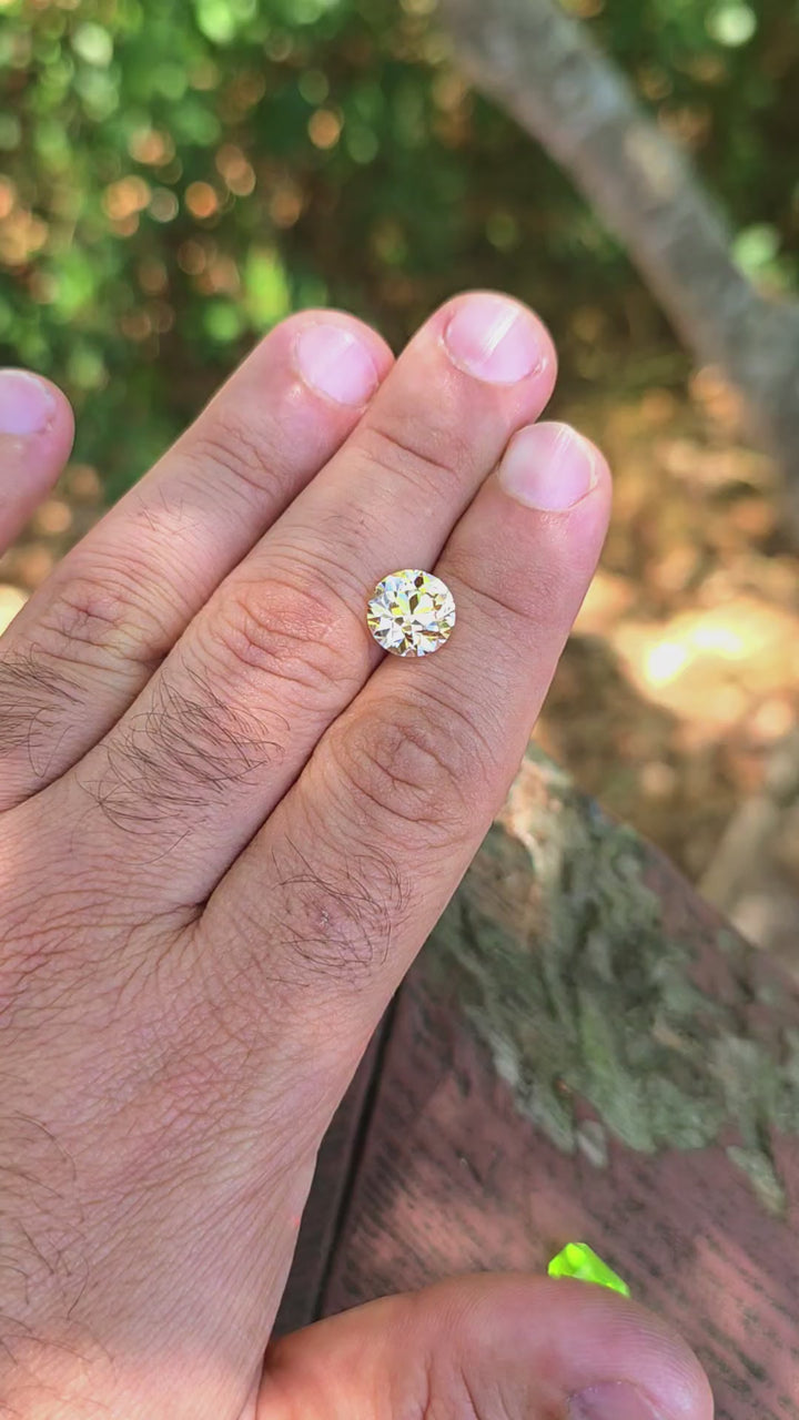 Experimental Samarium YAG, Traditional Round Brilliant Cut, 5.69 Carats