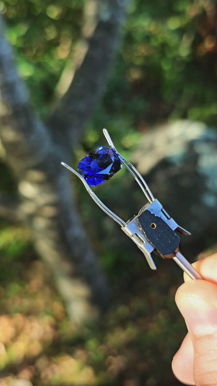 Blue Czochralski Lab Sapphire, House Of Sylas Long Cushion Cut, 9 Carats