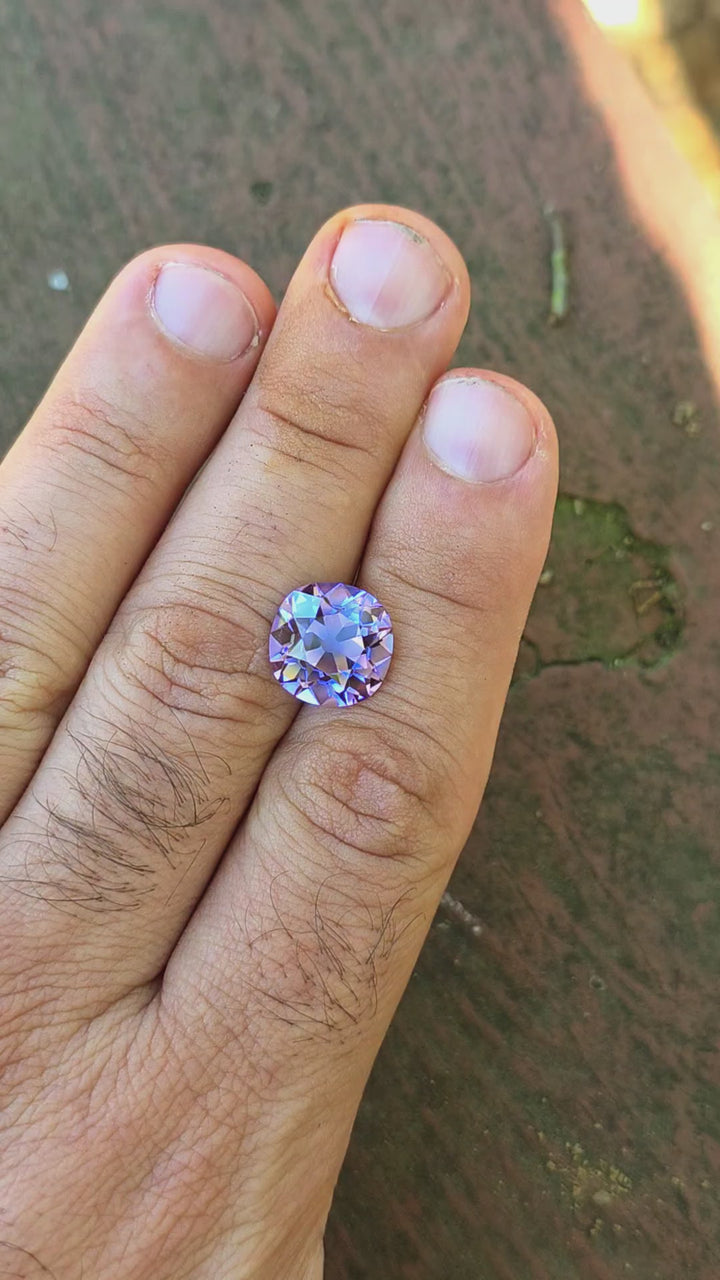 Light Purple Lab Sapphire, Antique Cushion Cut, 9.16 Carats