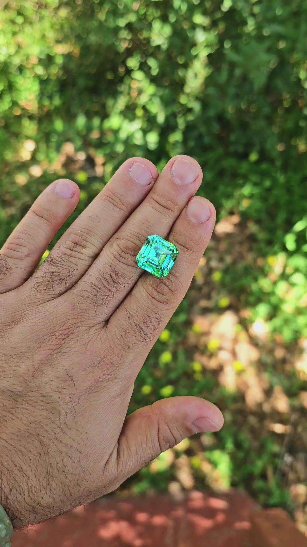 Teal "Paraiba" YAG, Asscher Cut, 32.56 Carats
