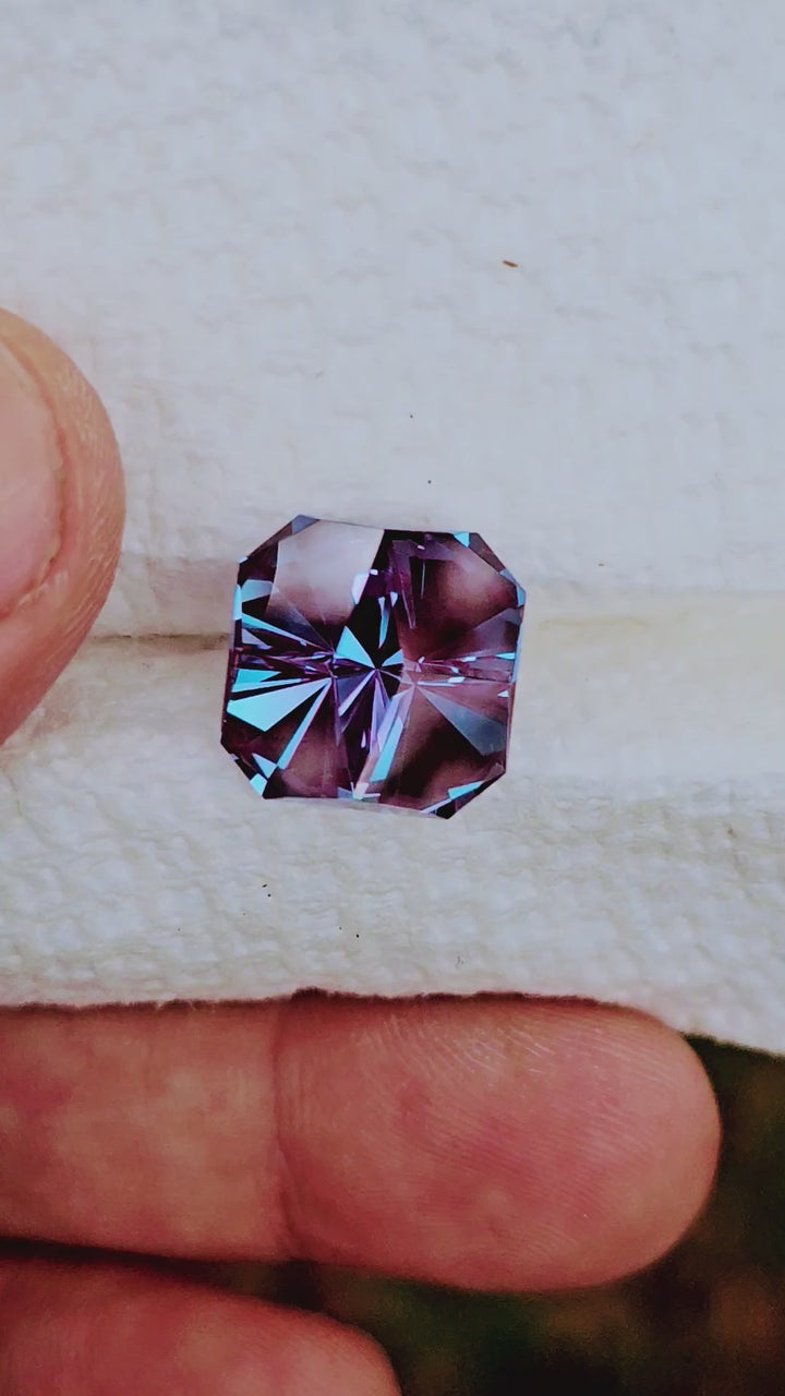 Bright Teal Colored Czochralski Alexandrite, Tessellation Cut, 16.75 Carats