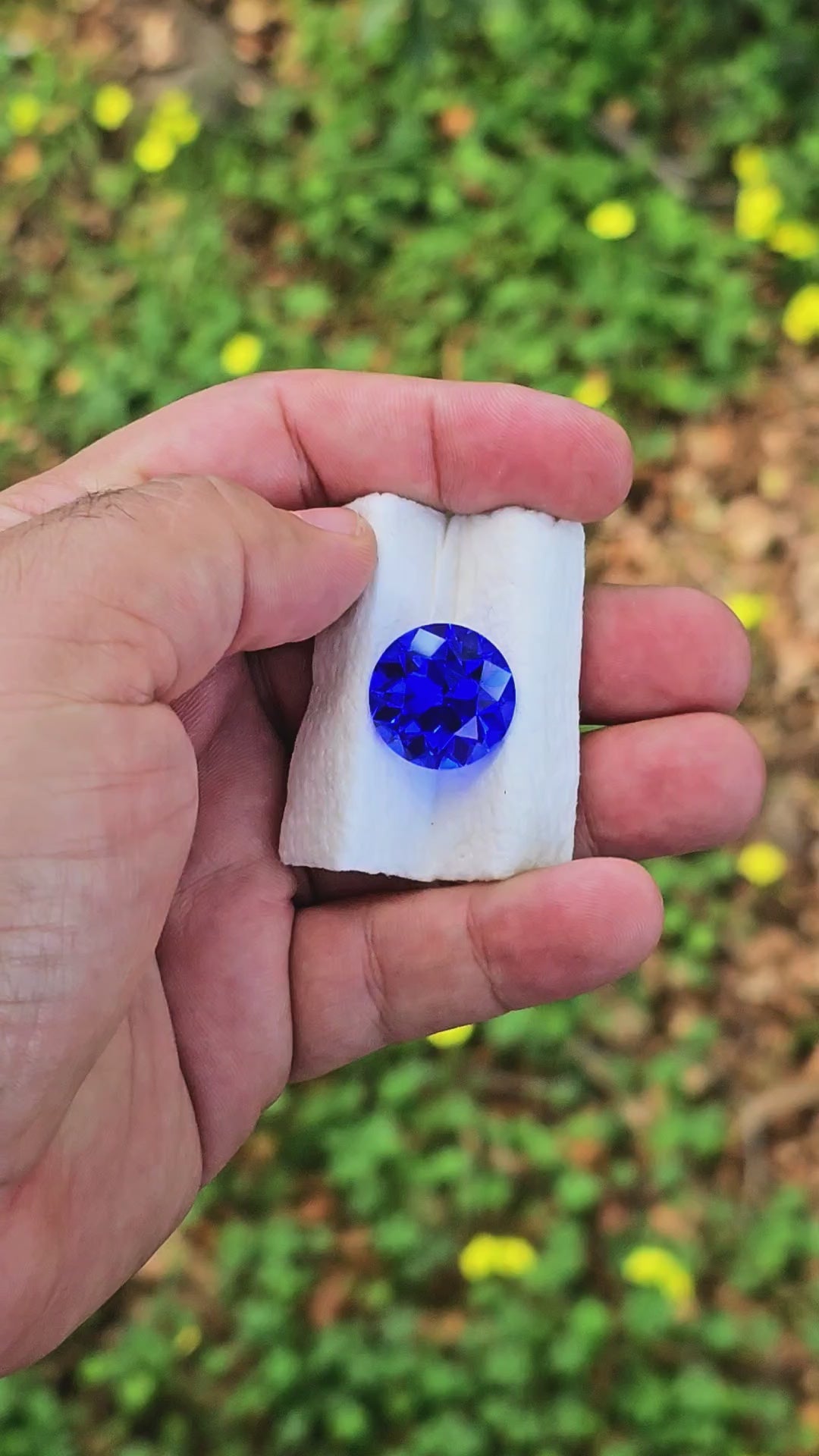 Djeva Fire Blue Lab Spinel, Traditional Round Brilliant Cut, 27.33 Carats