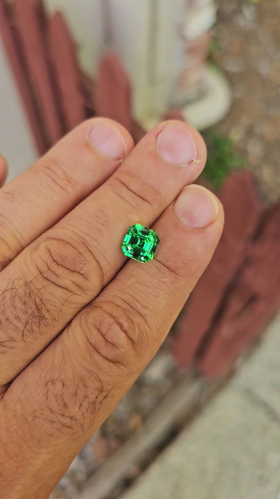 Vivid Green Vanadium YAG, Asscher Cut, 5.45 Carats