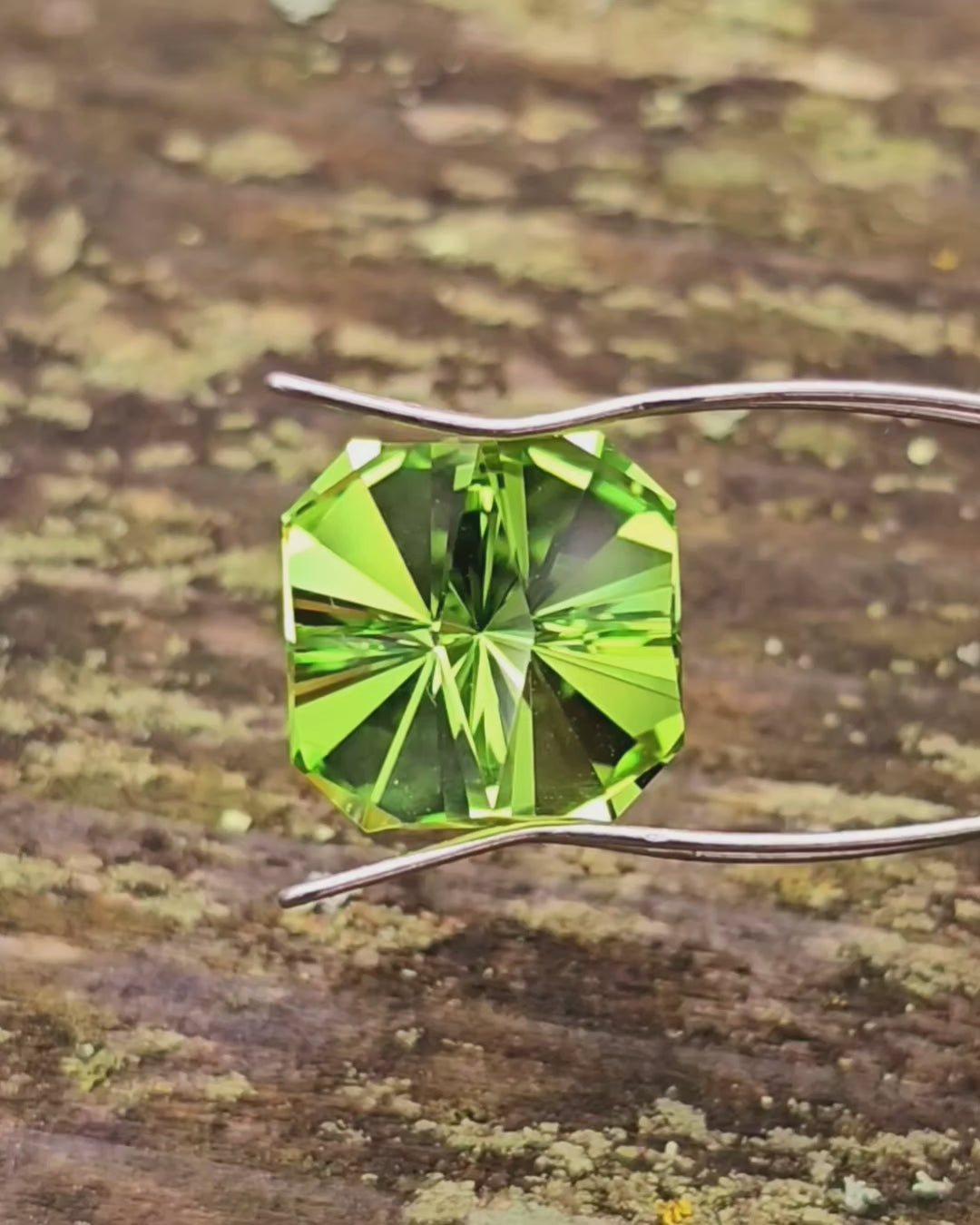 Peridot Green Colored Lab Sapphire, Tessellation Cut, 11.4 Carats