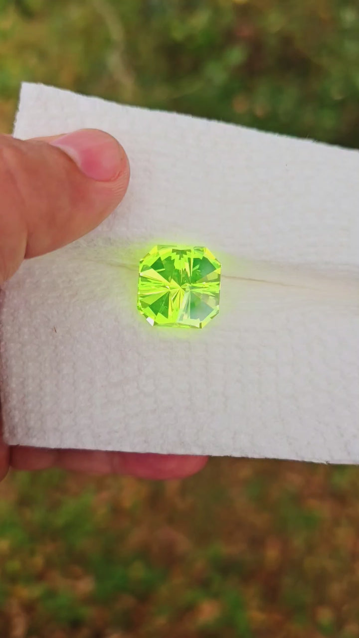 Green LuAG, Tessellation Cut, 42.1 Carats