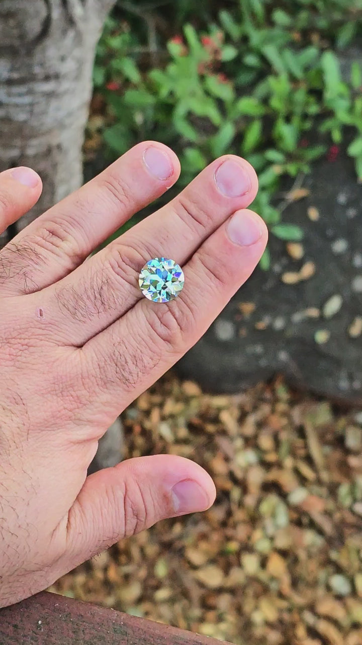 Gray Green Ytterbium YAG, Traditional Round Brilliant Cut, 16.19 Carats