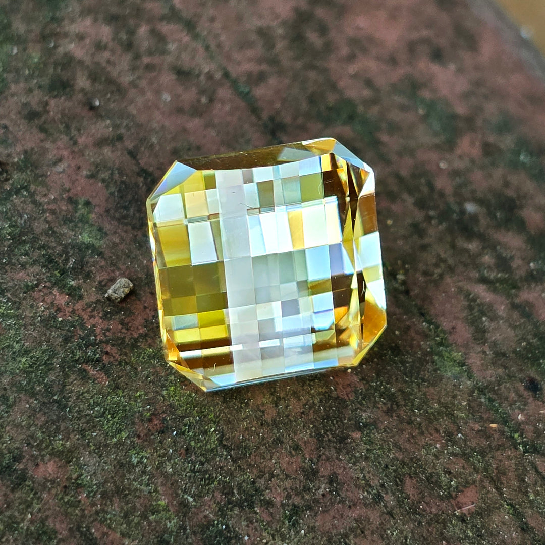 Experimental Samarium YAG, Pixel Square Cut, 9.03 Carats