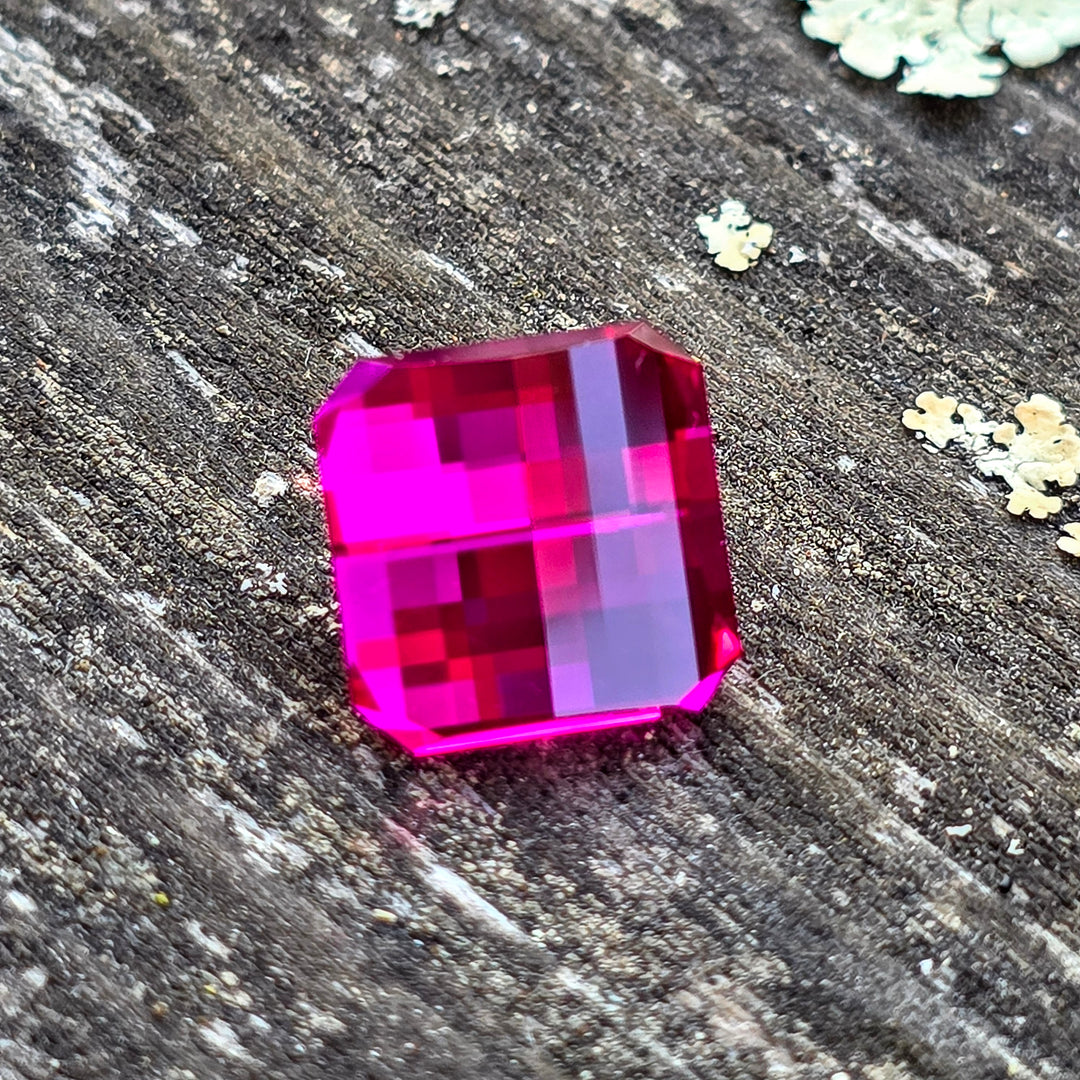 Fire Neon Pink Lab Sapphire, Pixel Square Cut, 6.62 Carats