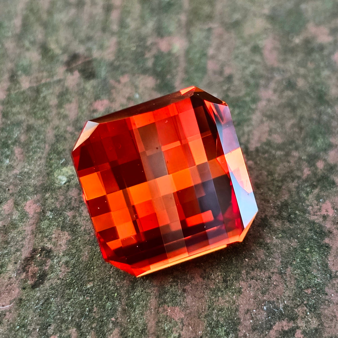 Fire Orange Lab Sapphire, Pixel Square Cut, 11.44 Carats