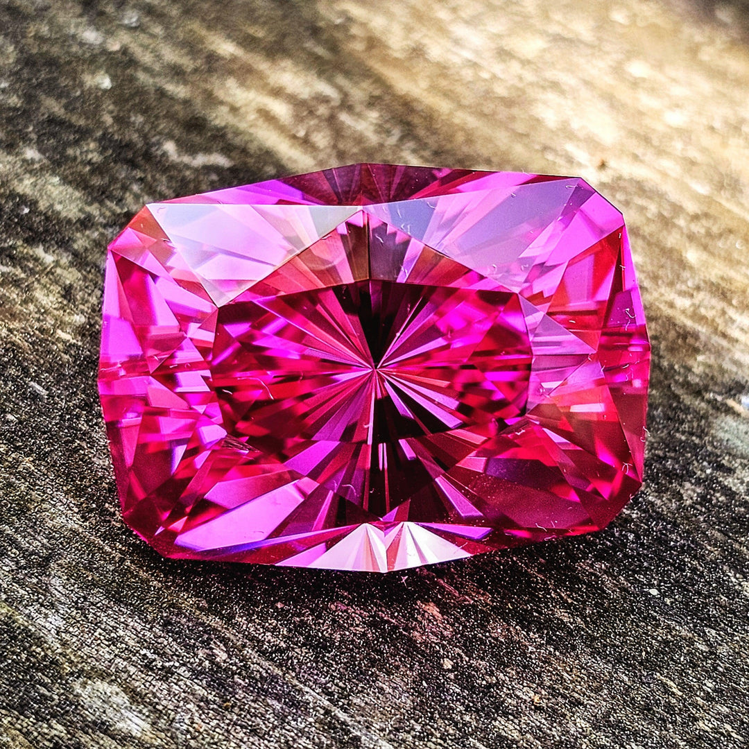 Star Wars Pink Laser Ruby, House Of Sylas Long Cushion Cut, 92.75 Carats - DJEVA