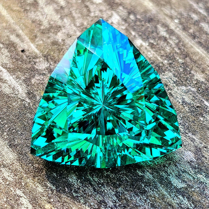 Teal "Paraiba" YAG, Trillian Internal Reflections Cut, 51.2 Carats - DJEVA