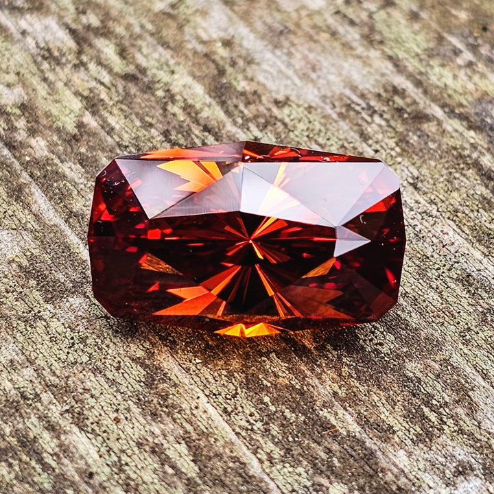 Whisky Orange Lab Sapphire, House Of Sylas Long Cushion Cut, 18.45 Carats - DJEVA