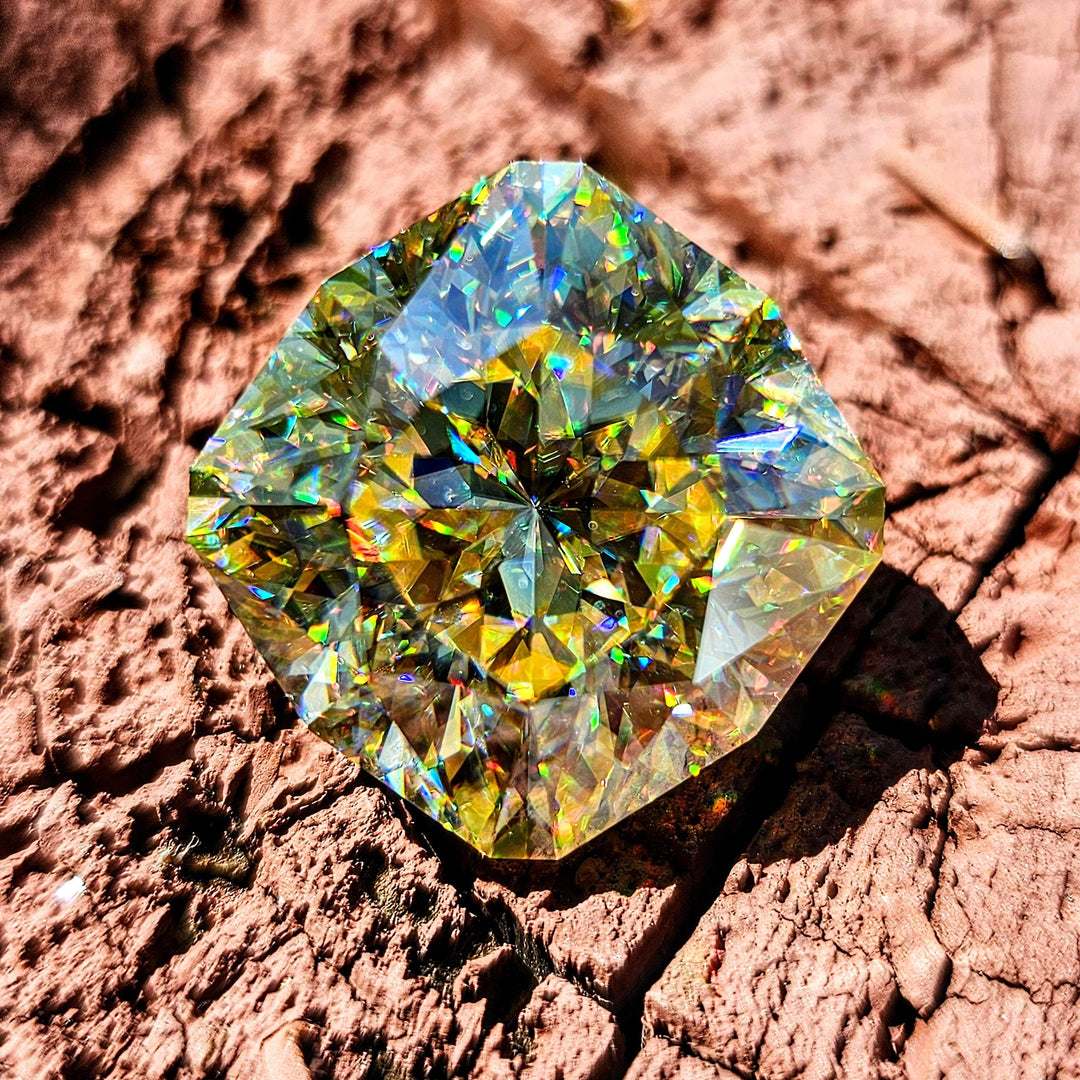 White Rutile 🌈🍭🦄, House Of Sylas Cushion Cut, 80.4 Carats - DJEVA