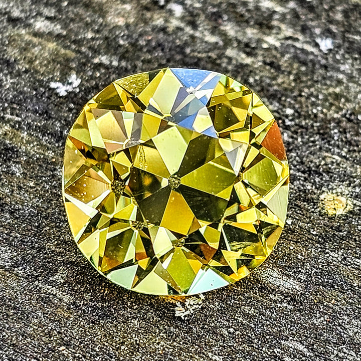 Yellow Lab Sapphire, Antique Cushion Cut, 10.2 Carats