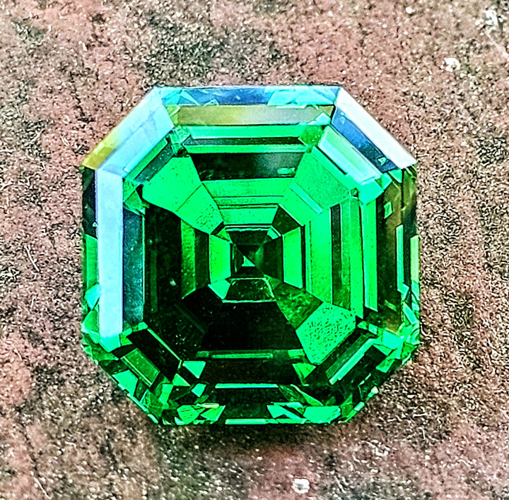 Green CTH YAG, Asscher Cut, 17.5 Carats