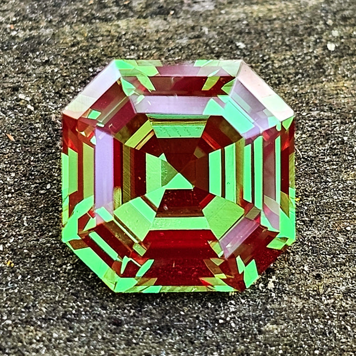 Green and Red Christmas Garnet, Asscher Cut, 5.74 Carats