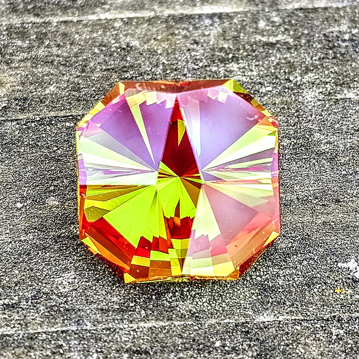 Green and Red Christmas Garnet, Tessellation Cut, 11.40 Carats