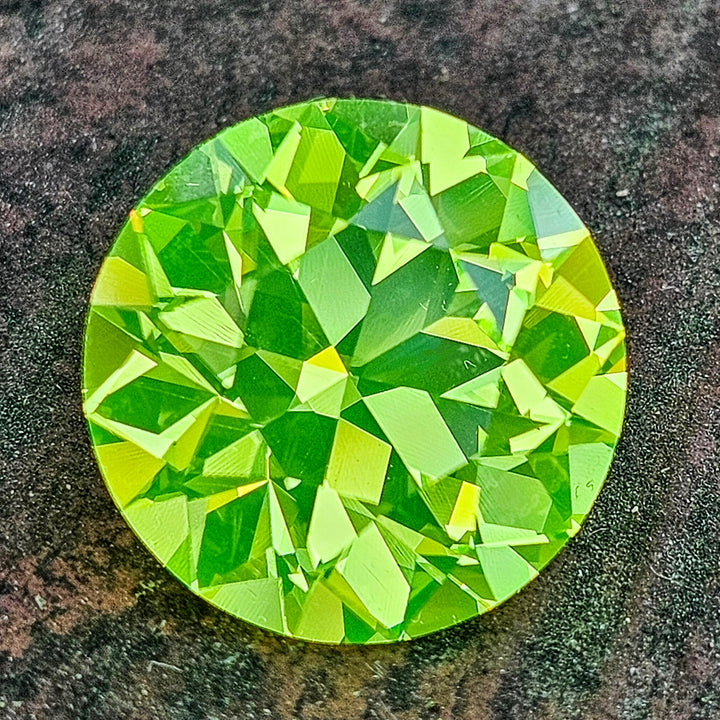 Green LuAG, Traditional Round Brilliant Cut, 33.31 Carats