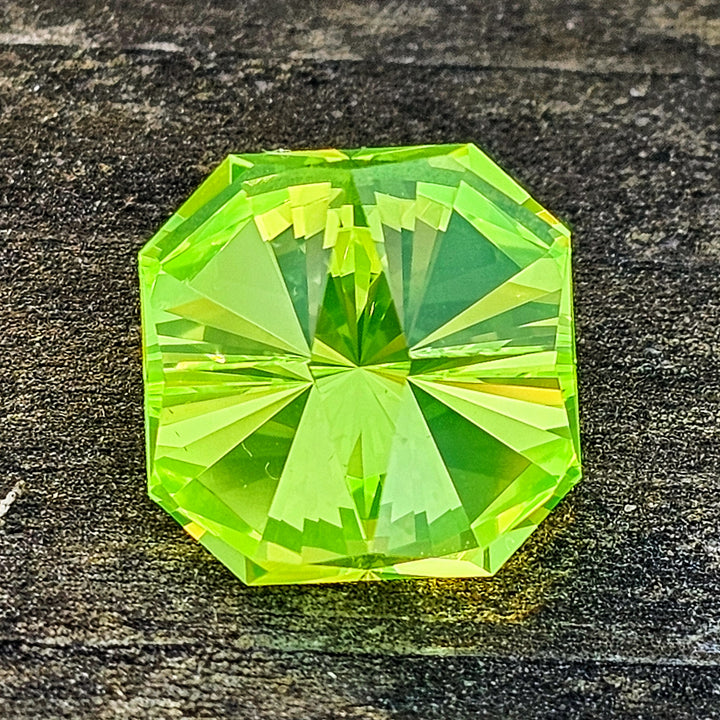 Green LuAG, Tessellation Cut, 16.40 Carats