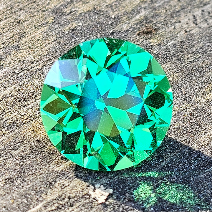 Vivid Green Vanadium YAG, Traditional Round Brilliant Cut, 13.68 Carats