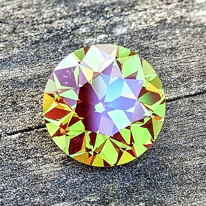 Green and Red Christmas Garnet, Traditional Round Brilliant Cut, 5.14 Carats